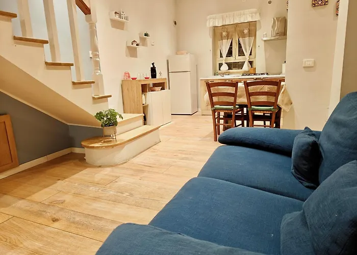 Domus Cestia Apartment *
