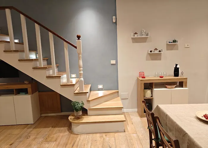 Domus Cestia Apartment *
